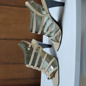 Sandal